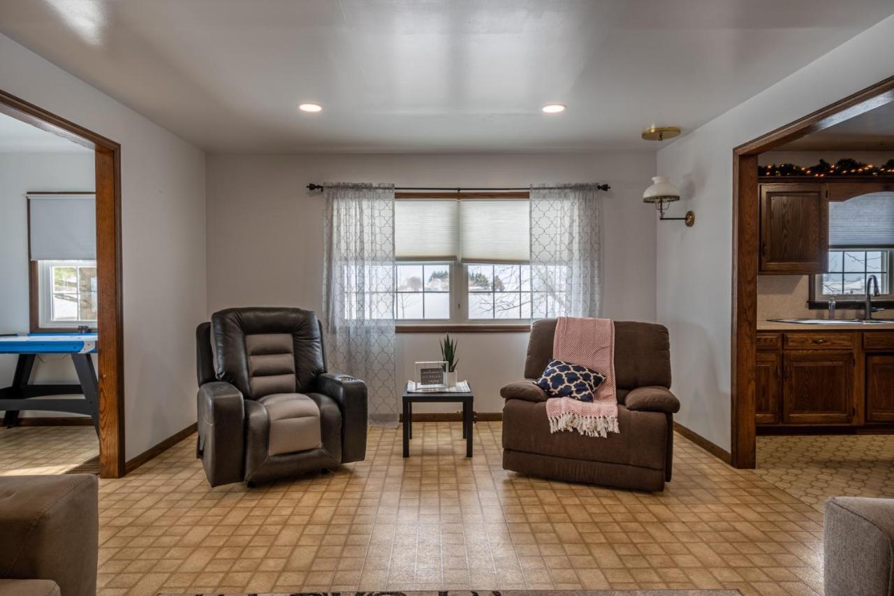 Weaver Ridge Manor Millersburg Exterior foto