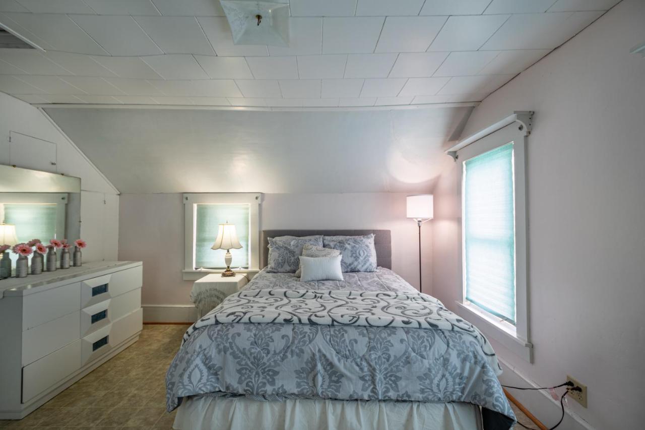 Weaver Ridge Manor Millersburg Exterior foto